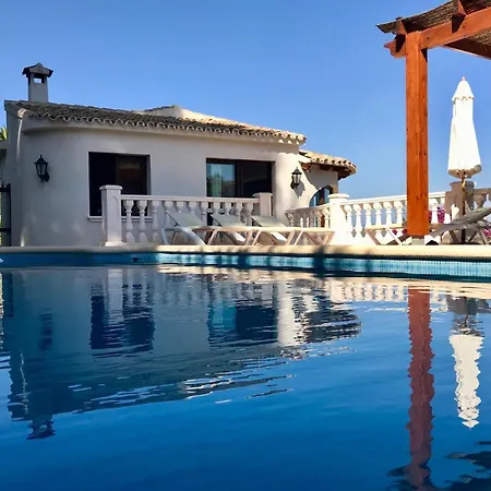 Casa Cozy Villa *